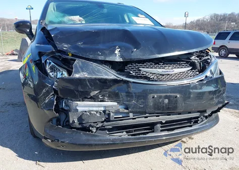 2020 Chrysler Voyager Lxi из США, поврежденный, VIN 2C4RC1DG6LR145193